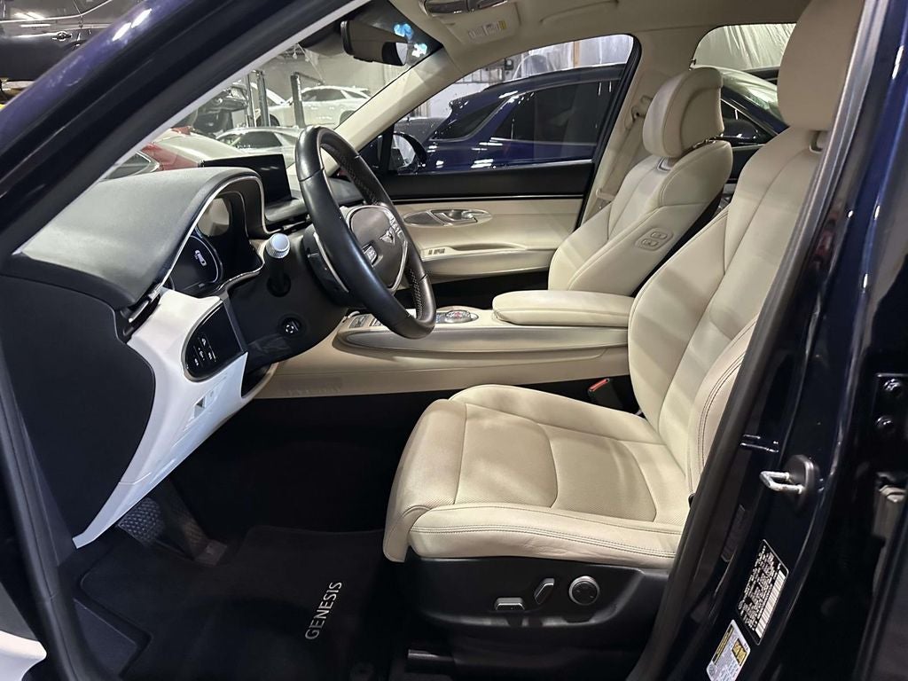 2022 Genesis GV70 2.5T Select