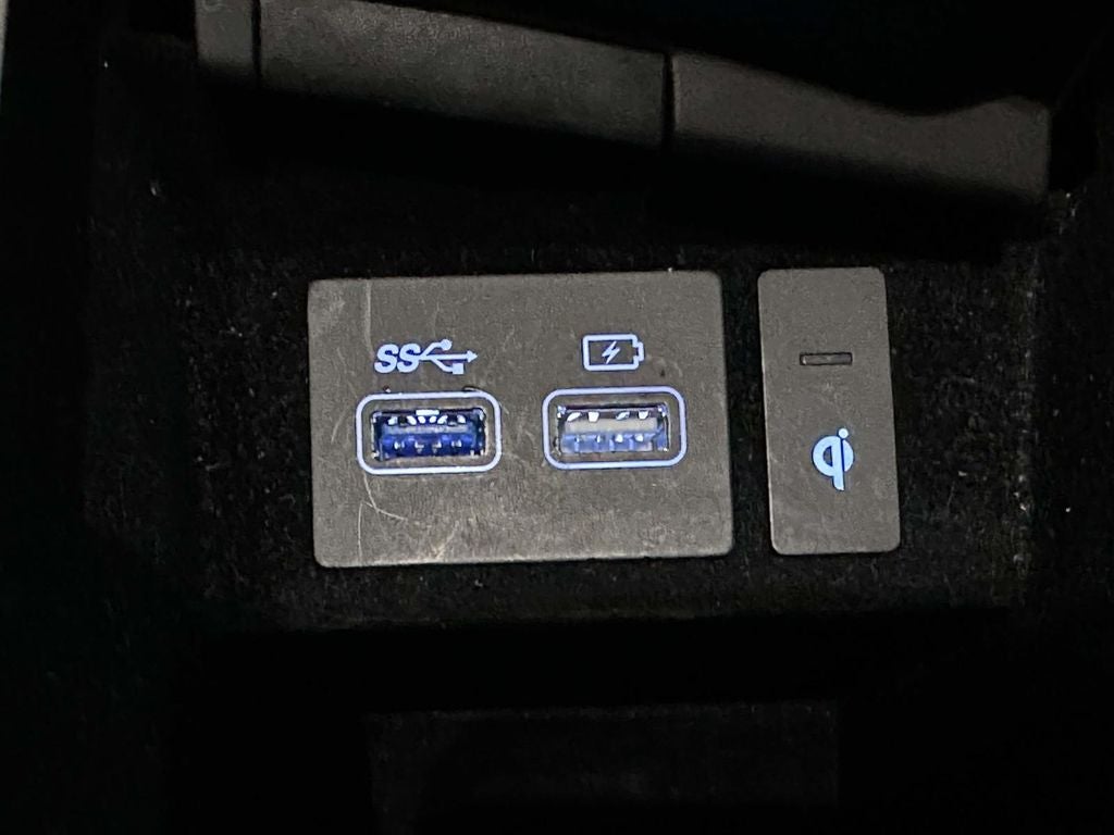 2022 Genesis GV70 2.5T Select