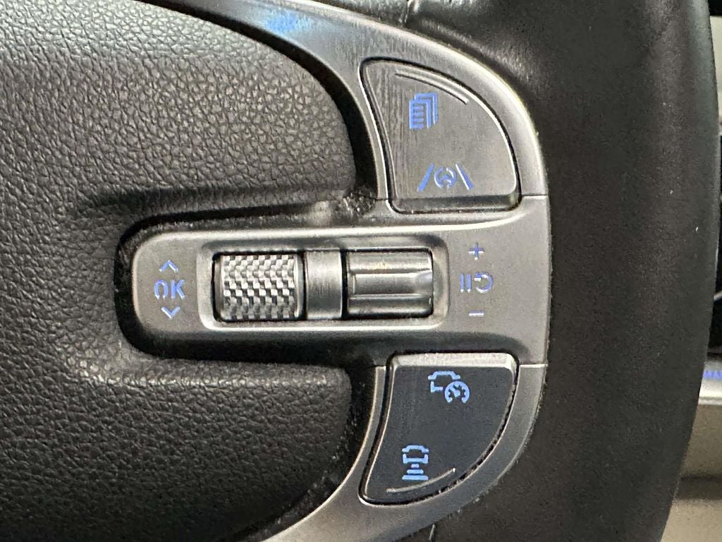 2022 Genesis GV70 2.5T Select