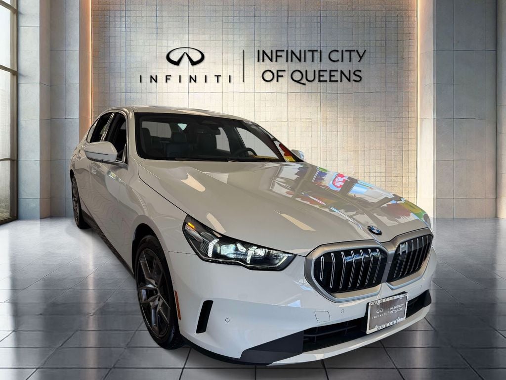2026 BMW 5 Series 530i xDrive Sedan's photo