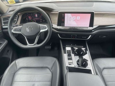 2025 Volkswagen Atlas 2.0T SEL