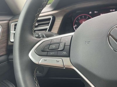 2025 Volkswagen Atlas 2.0T SEL