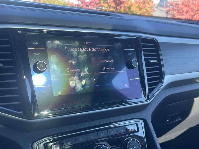 2022 Volkswagen Atlas 2.0T SE w/Technology