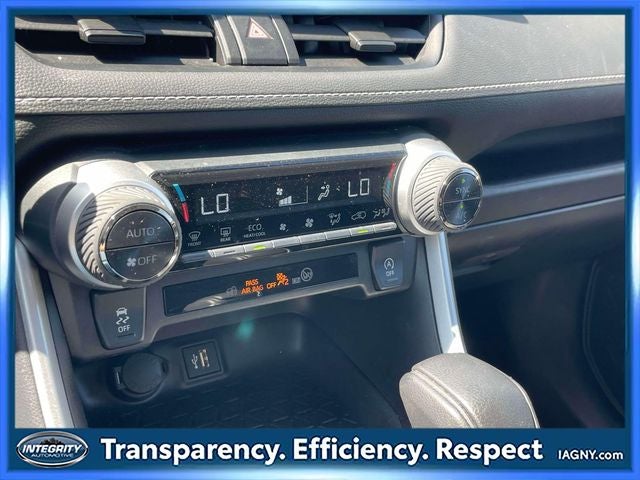 2025 Toyota RAV4 XLE AWD