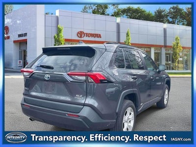 2021 Toyota RAV4 Hybrid XLE