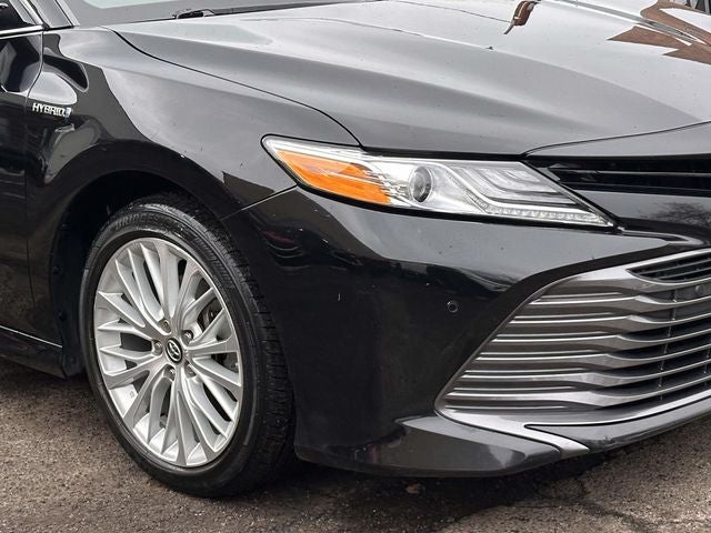 2018 Toyota Camry Hybrid LE