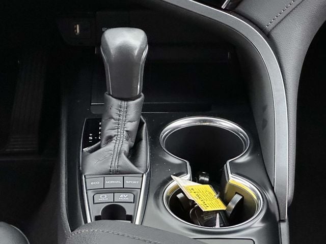 2018 Toyota Camry Hybrid LE