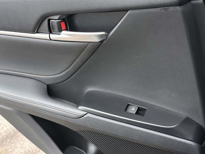 2018 Toyota Camry Hybrid LE