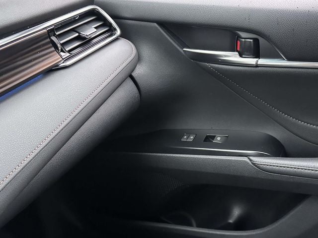 2018 Toyota Camry Hybrid LE