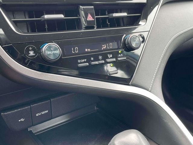 2024 Toyota Camry Hybrid SE
