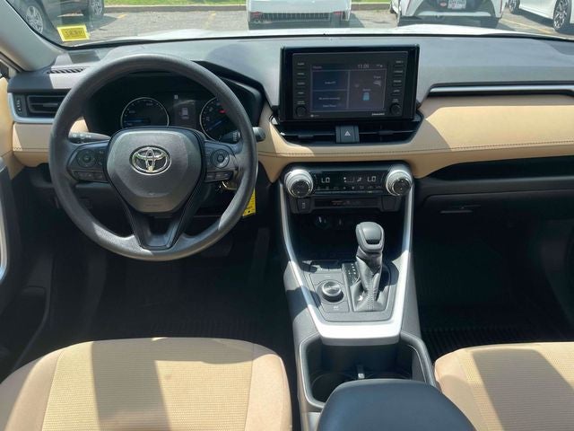 2022 Toyota RAV4 Hybrid LE