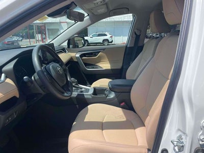 2022 Toyota RAV4 Hybrid LE