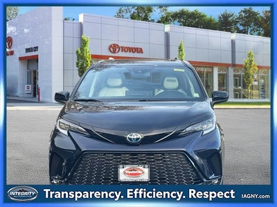 2025 Toyota Sienna XSE 7 Passenger