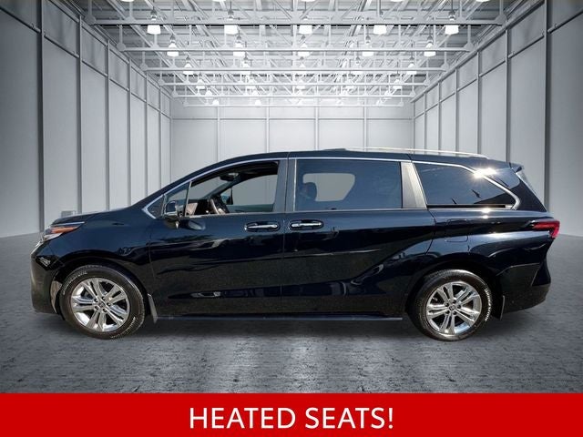 2023 Toyota Sienna Platinum 7 Passenger