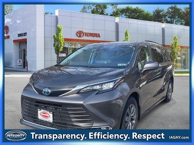 2024 Toyota Sienna XLE 7 Passenger