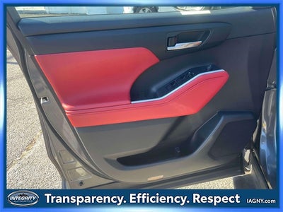 2023 Toyota Highlander XSE