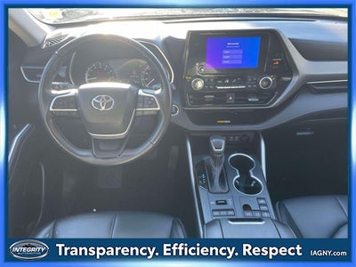 2023 Toyota Highlander XLE