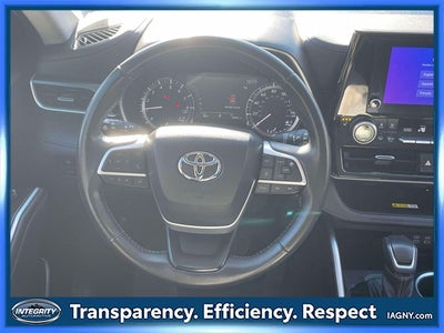 2023 Toyota Highlander XLE