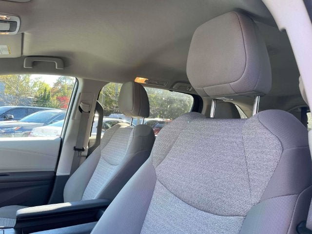 2024 Toyota Sienna LE 8 Passenger