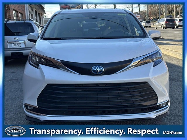 2024 Toyota Sienna XLE 7 Passenger