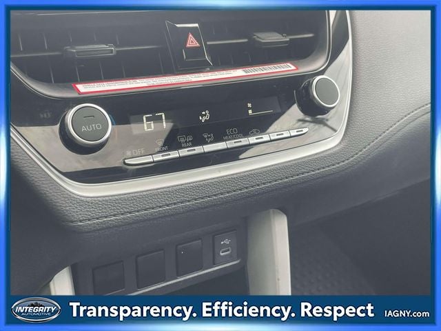 2024 Toyota Corolla Cross LE