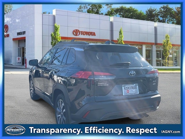 2023 Toyota Corolla Cross XLE