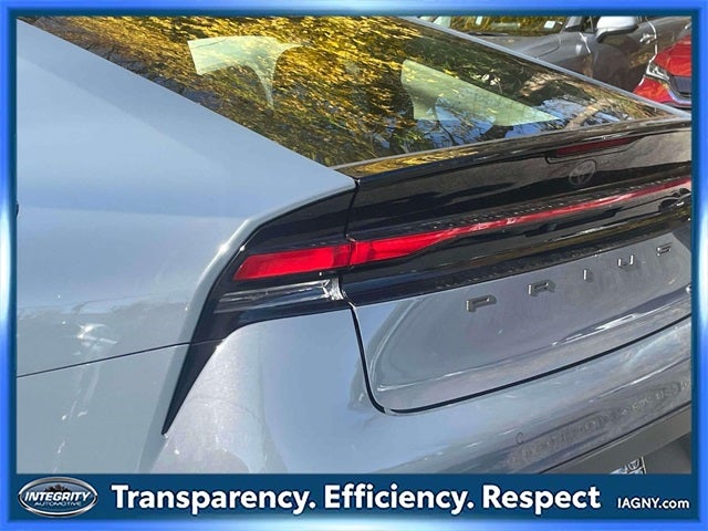 2024 Toyota Prius LE