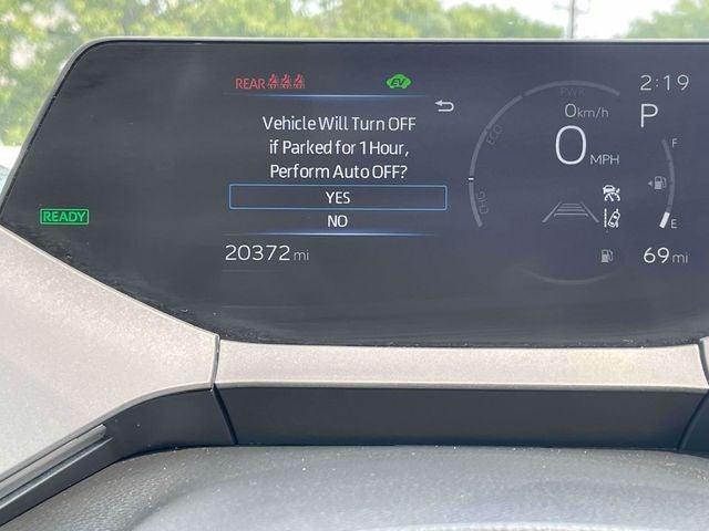 2025 Toyota Prius LE
