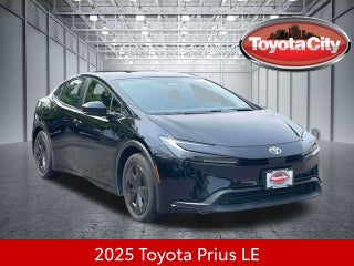 2025 Toyota Prius LE