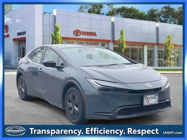 2024 Toyota Prius LE