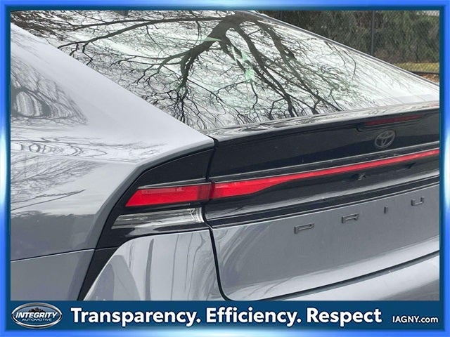 2024 Toyota Prius LE