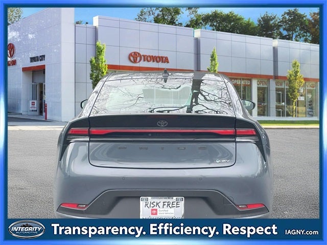 2024 Toyota Prius LE