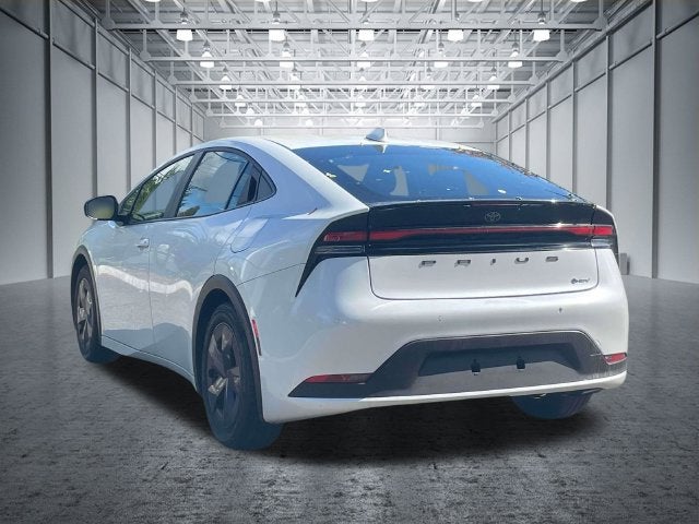 2025 Toyota Prius LE