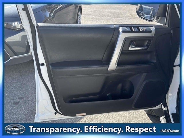 2023 Toyota 4Runner SR5 Premium 3rd Row