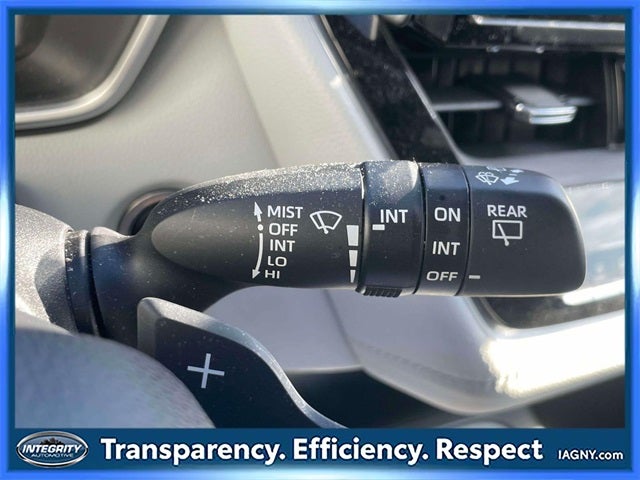 2023 Toyota Corolla Hatchback SE