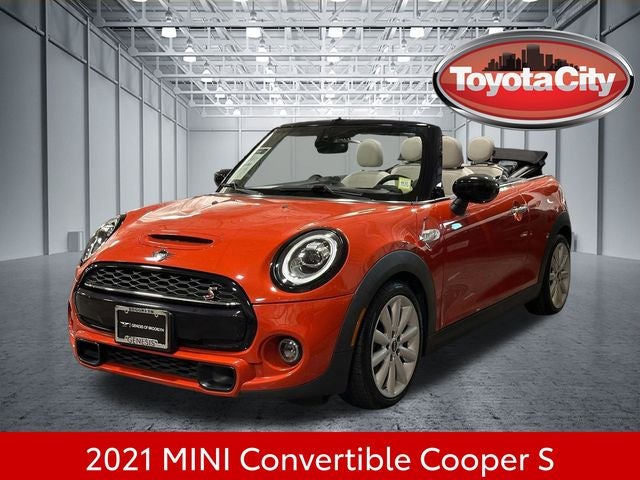 2021 MINI Cooper S Iconic