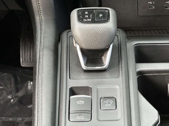 2024 Nissan Pathfinder S