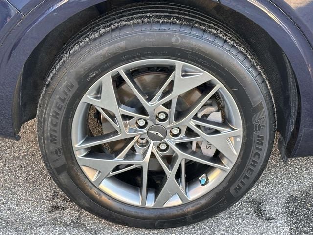 2024 Genesis GV70 2.5T Select