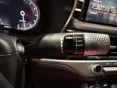 2025 Genesis G70 2.5T Sport Prestige