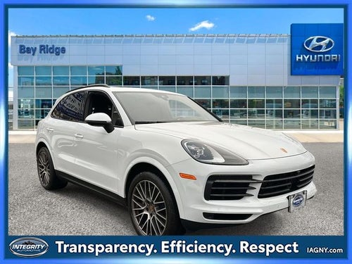 2023 Porsche Cayenne Base