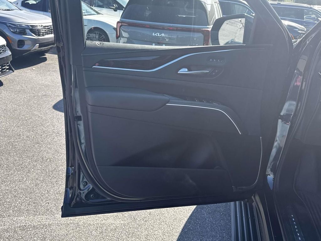 2024 Cadillac Escalade Sport