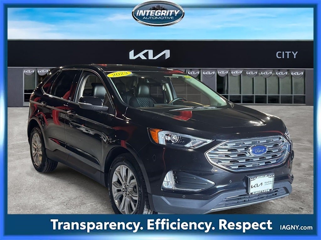 2023 Ford Edge Titanium