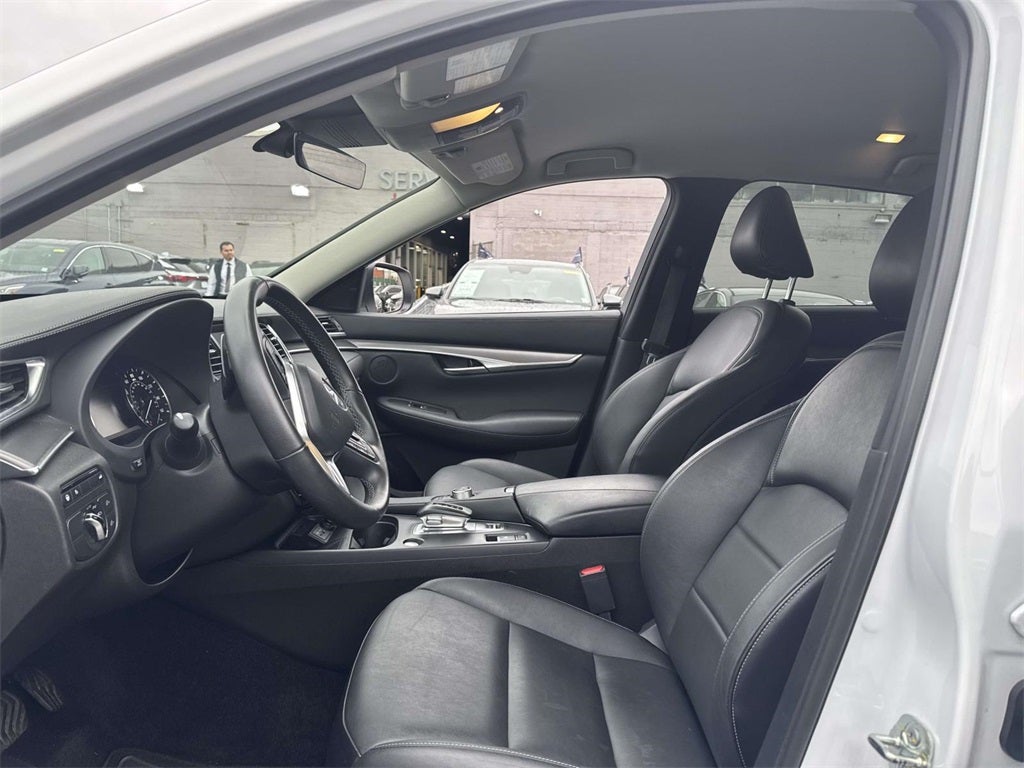 2023 INFINITI QX50 PURE