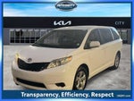 2012 Toyota Sienna LE 8 Passenger