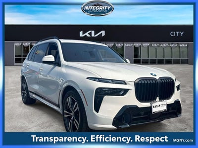 2025 BMW X7 xDrive40i