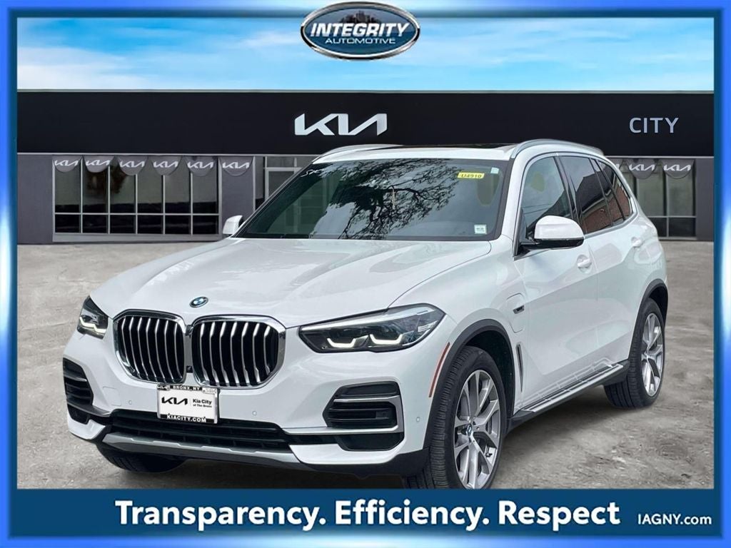 2023 BMW X5 xDrive45e