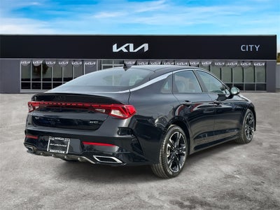 2022 Kia K5 GT-Line
