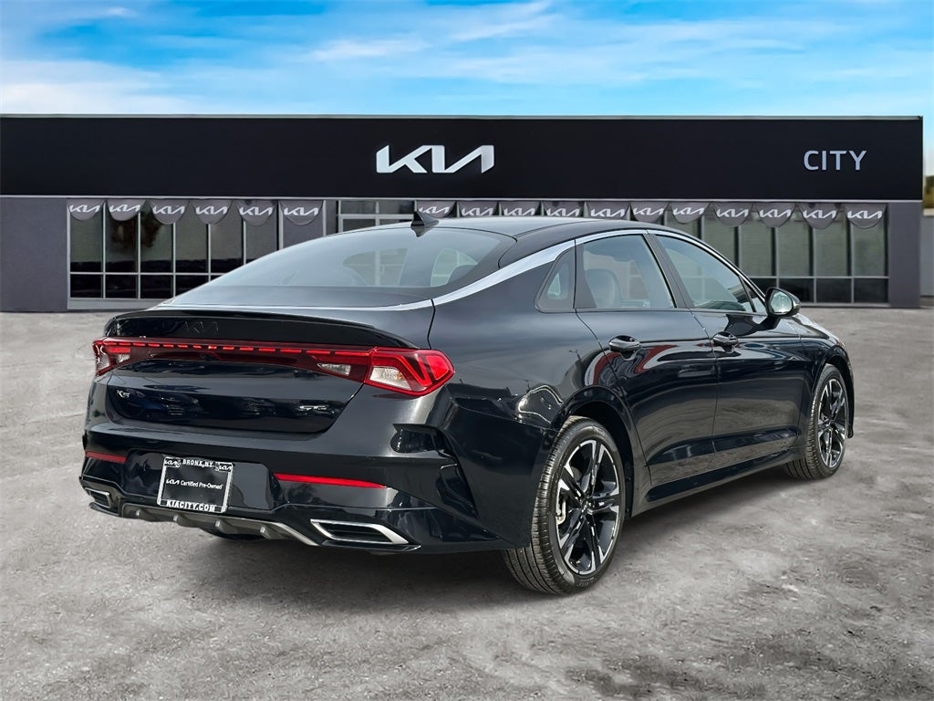 2022 Kia K5 GT-Line