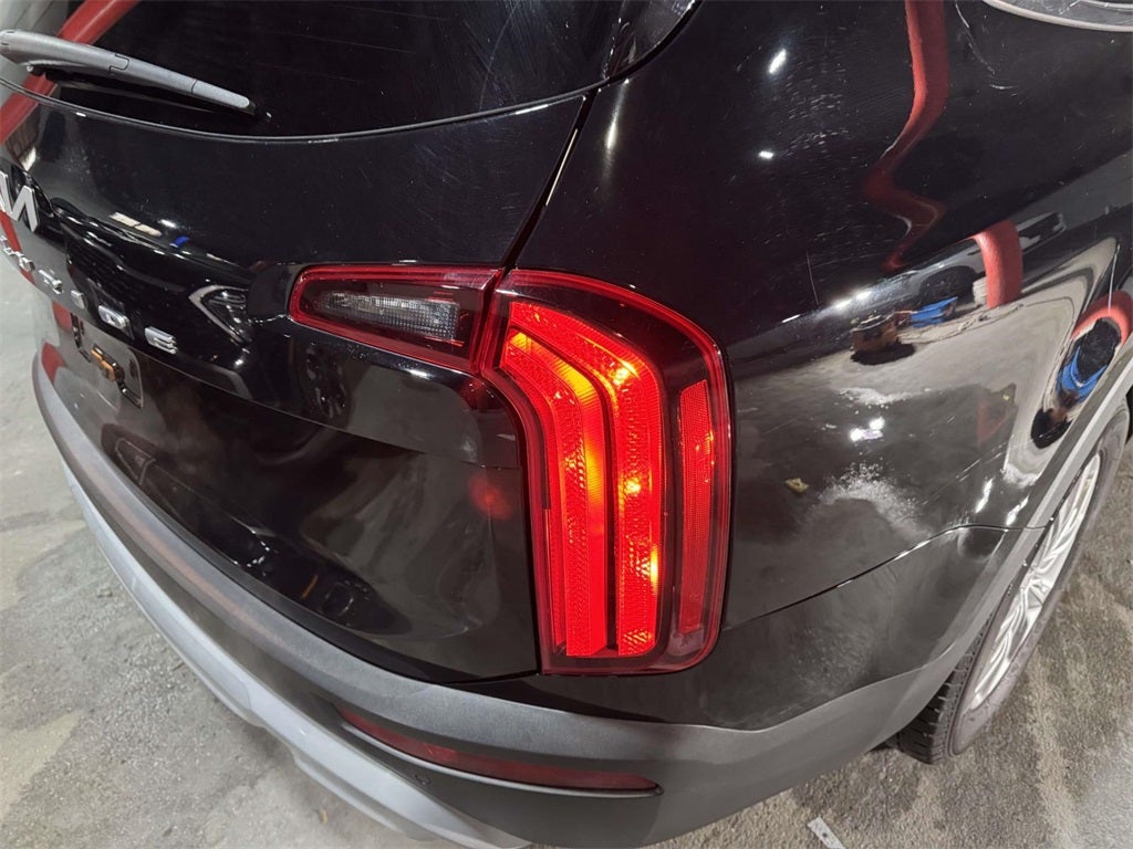2022 Kia Telluride LX