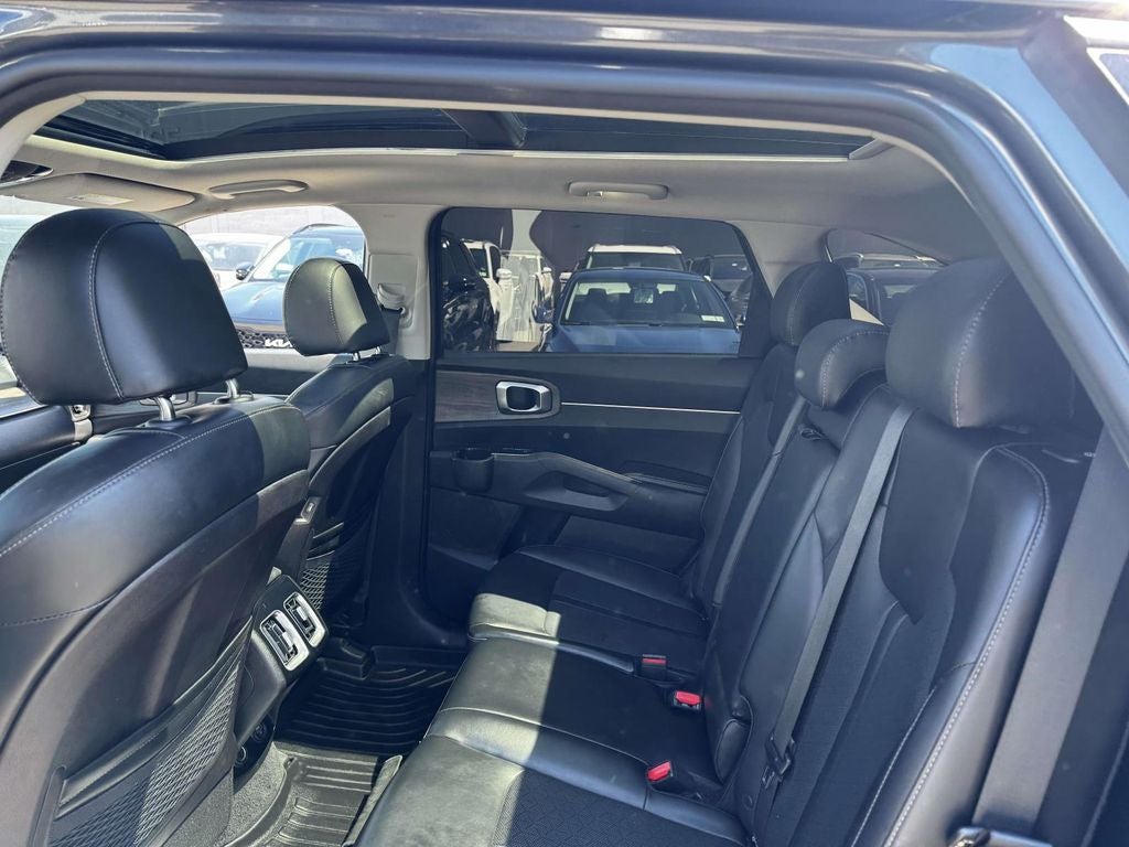 2022 Kia Sorento S